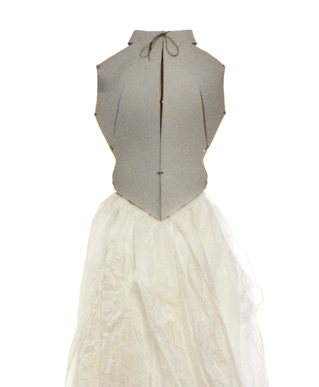 Doña Rosita, la violencia de una sociedad que no perdonó lo diferente. Serie "Ocho mujeres de Federico García Lorca"